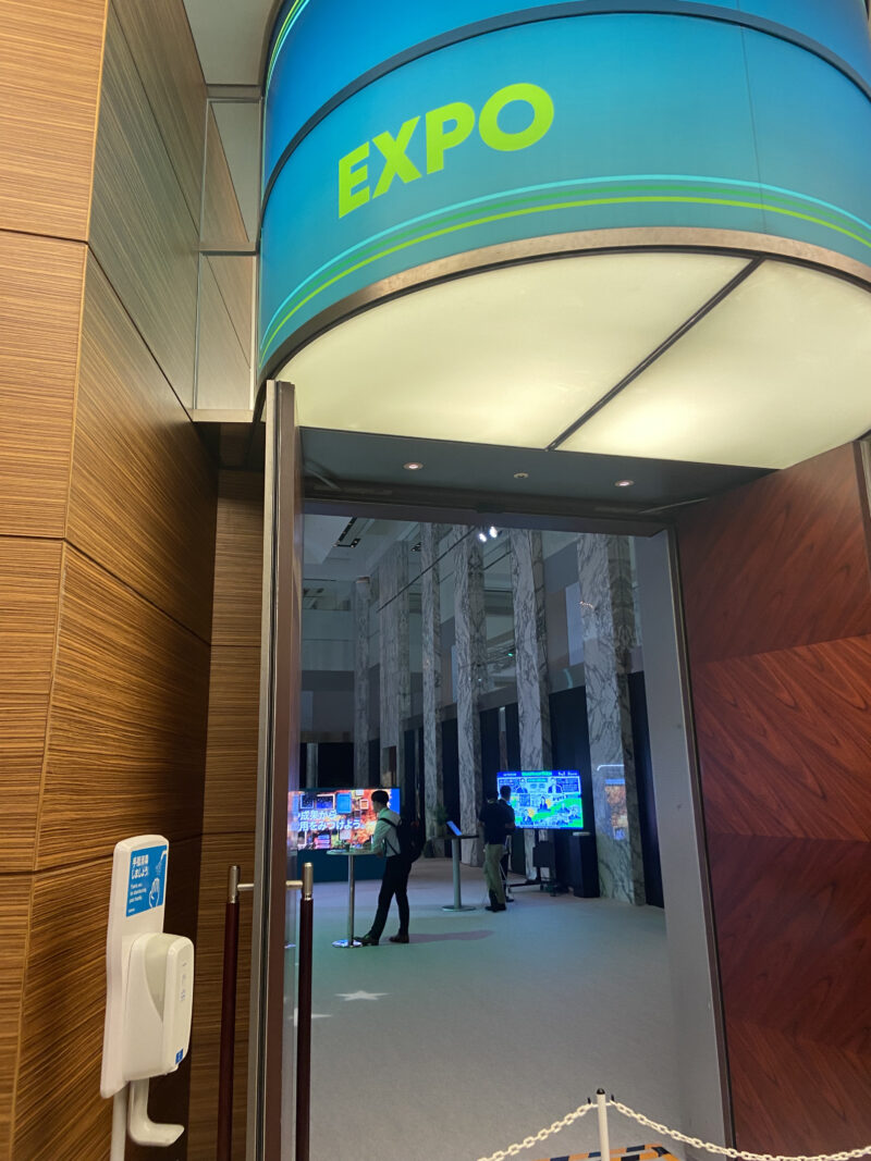 グラフィックレコーディング ServiceNow World Forum Tokyo 2024 EXPO会場の入口